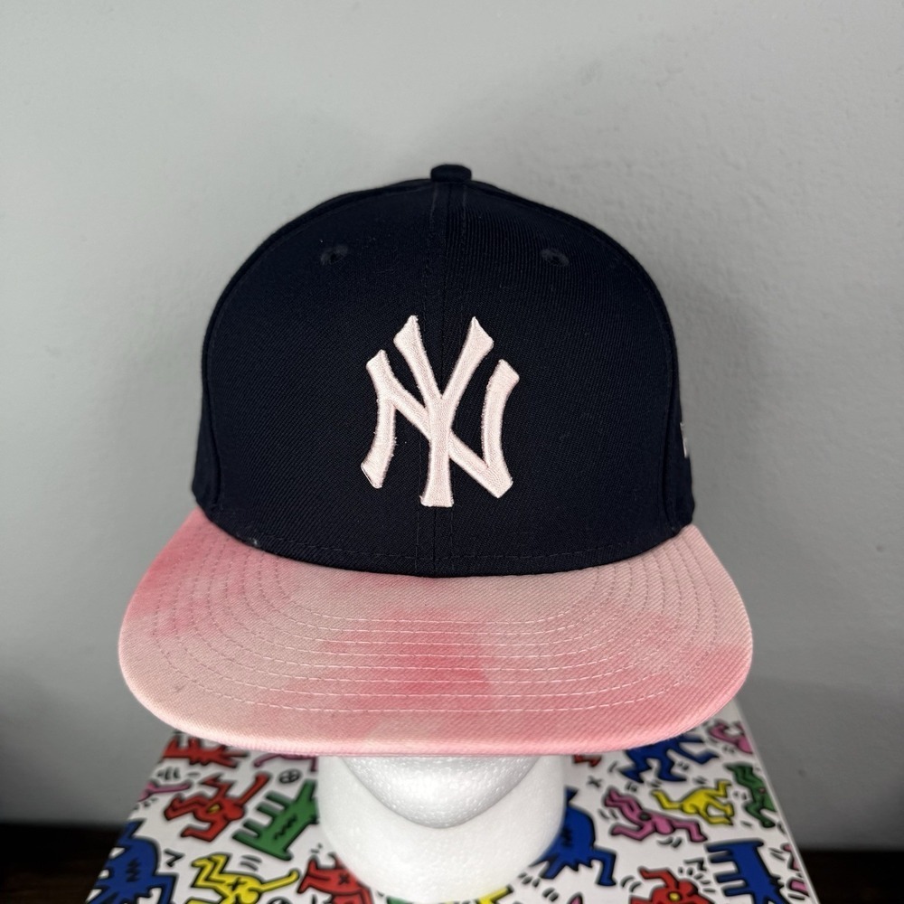 Exclusive New Era Fitted NY Yankees Hat Blue Baseball Pink UV 96 7 1/4 - Picture 2 of 9